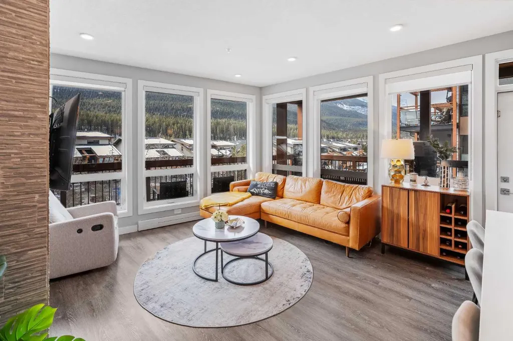106 Stewart Creek Rise Canmore AB T1W 0N3