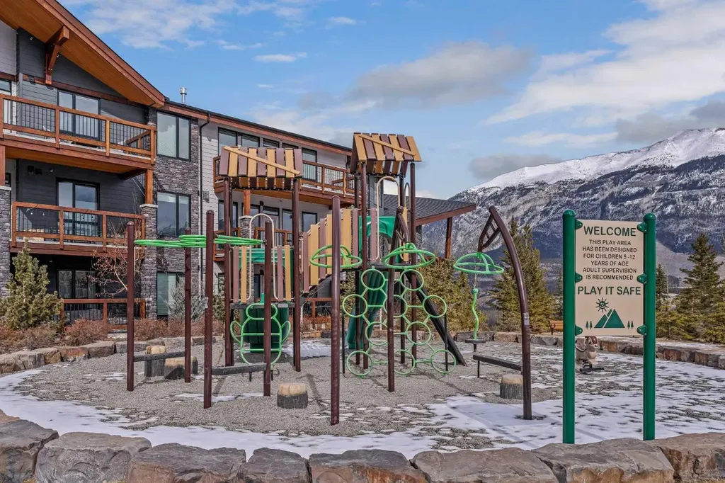 106 Stewart Creek Rise Canmore AB T1W 0N3