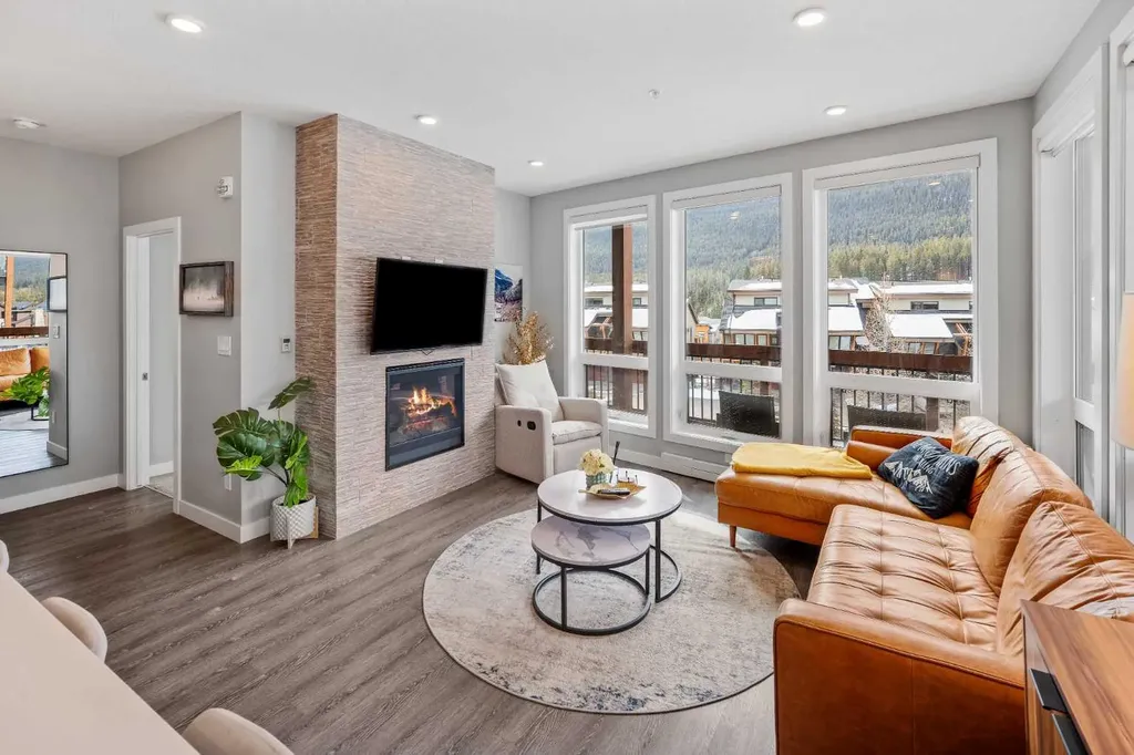 106 Stewart Creek Rise Canmore AB T1W 0N3