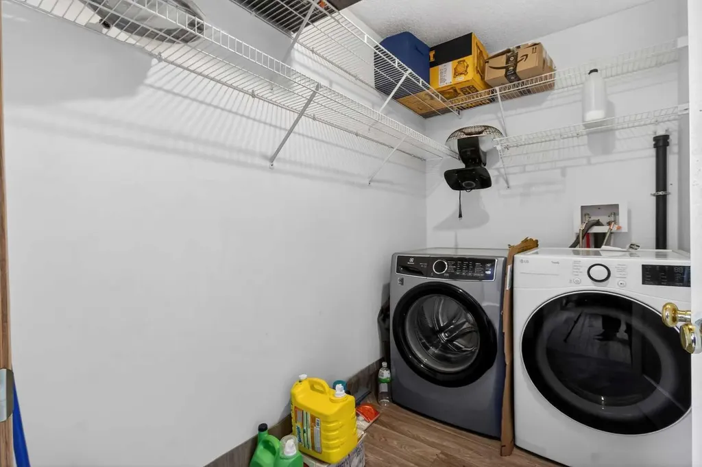 40 Erin Circle SE Calgary AB T2B 3H9