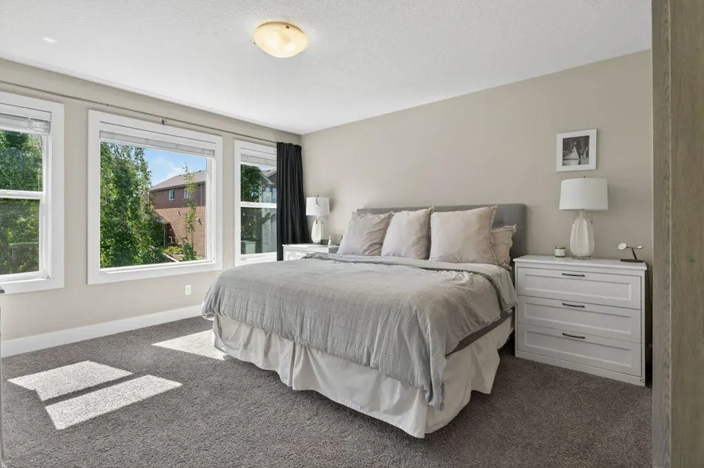 41 Drake Landing Loop Okotoks AB T1S 1H2