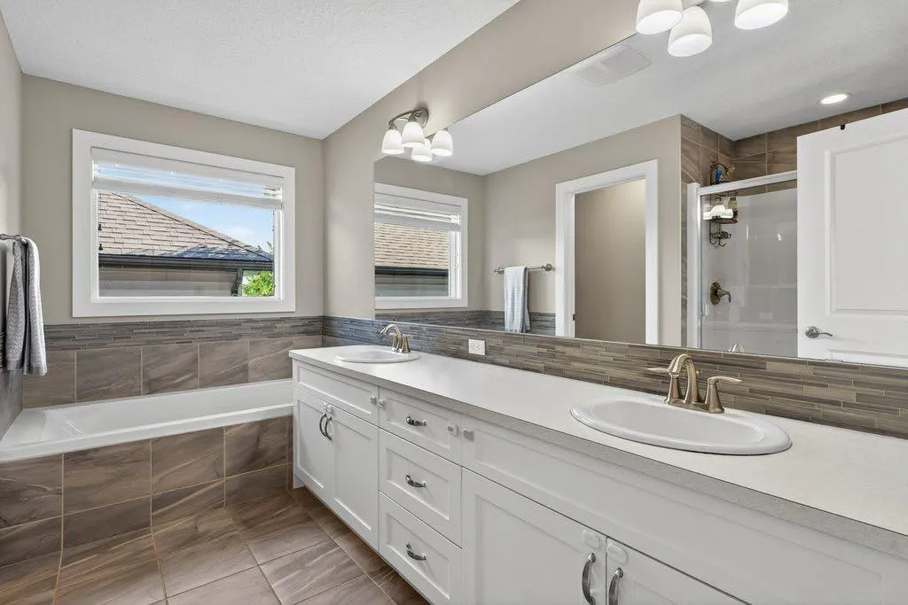 41 Drake Landing Loop Okotoks AB T1S 1H2