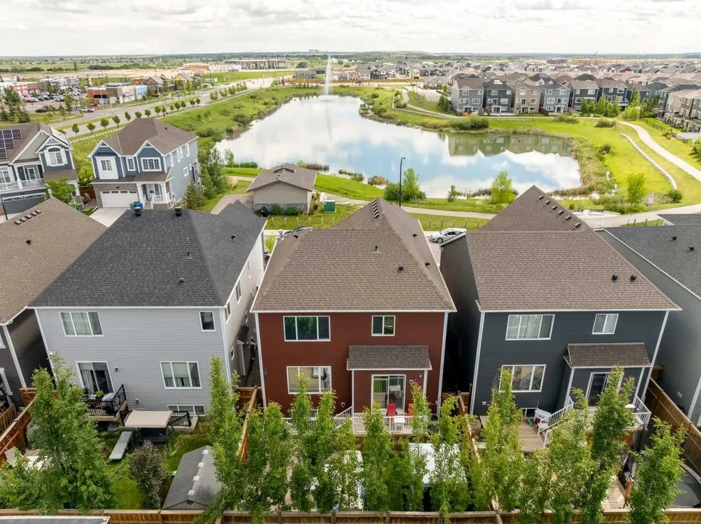 69 Yorkville Green SW Calgary AB T2X4K1