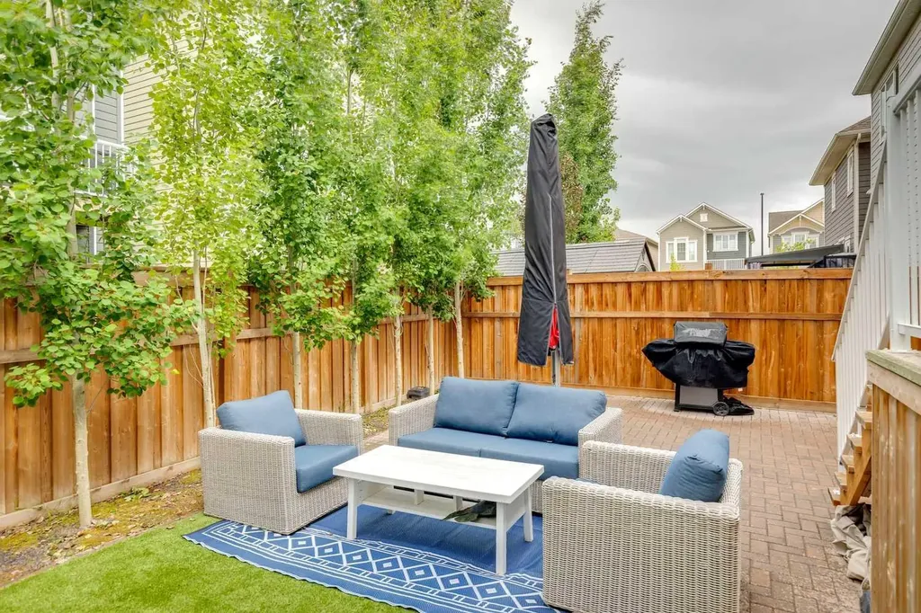 69 Yorkville Green SW Calgary AB T2X4K1
