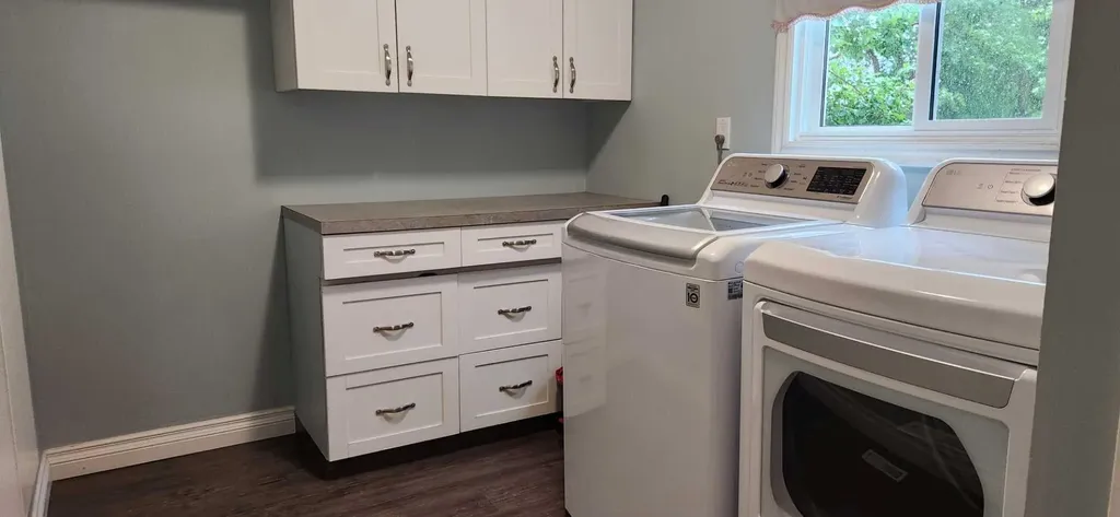 526 33 Street S Lethbridge AB T1J 4G4