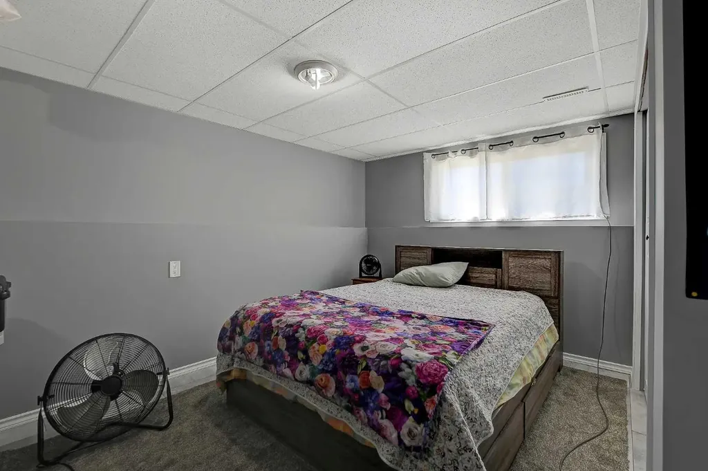 9724 94 Avenue Wembley AB T0H 3S0