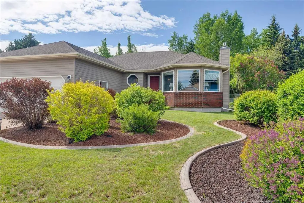 5363 36a Street Innisfail AB T4G 1E6