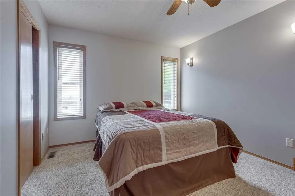 5363 36a Street Innisfail AB T4G 1E6