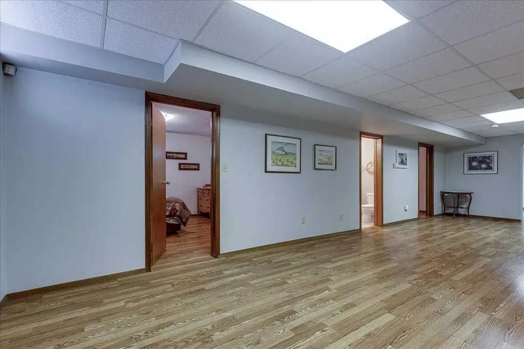 5363 36a Street Innisfail AB T4G 1E6