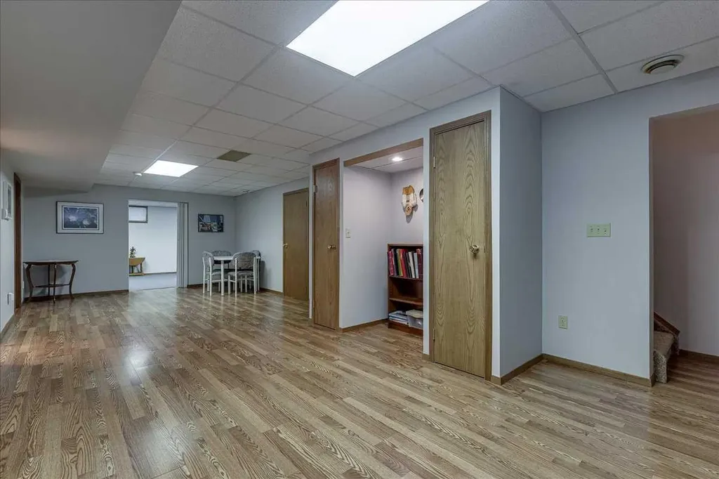 5363 36a Street Innisfail AB T4G 1E6