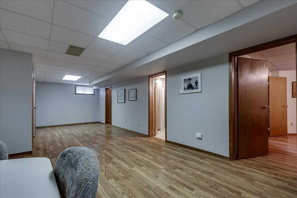 5363 36a Street Innisfail AB T4G 1E6