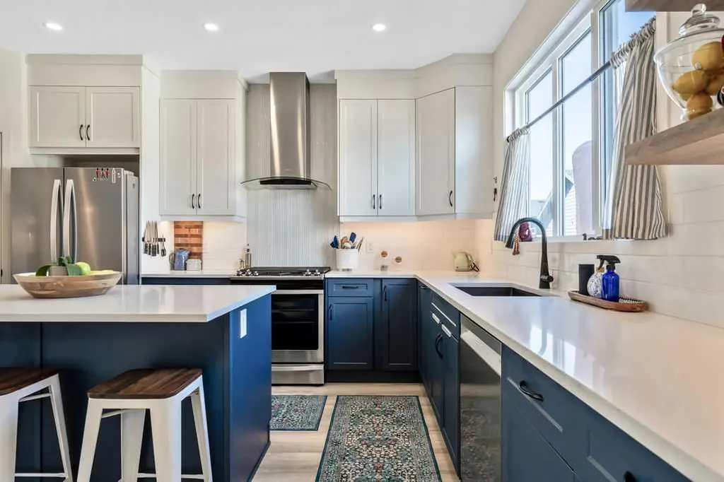 114 Seton Grove SE Calgary AB T3M 2Y6