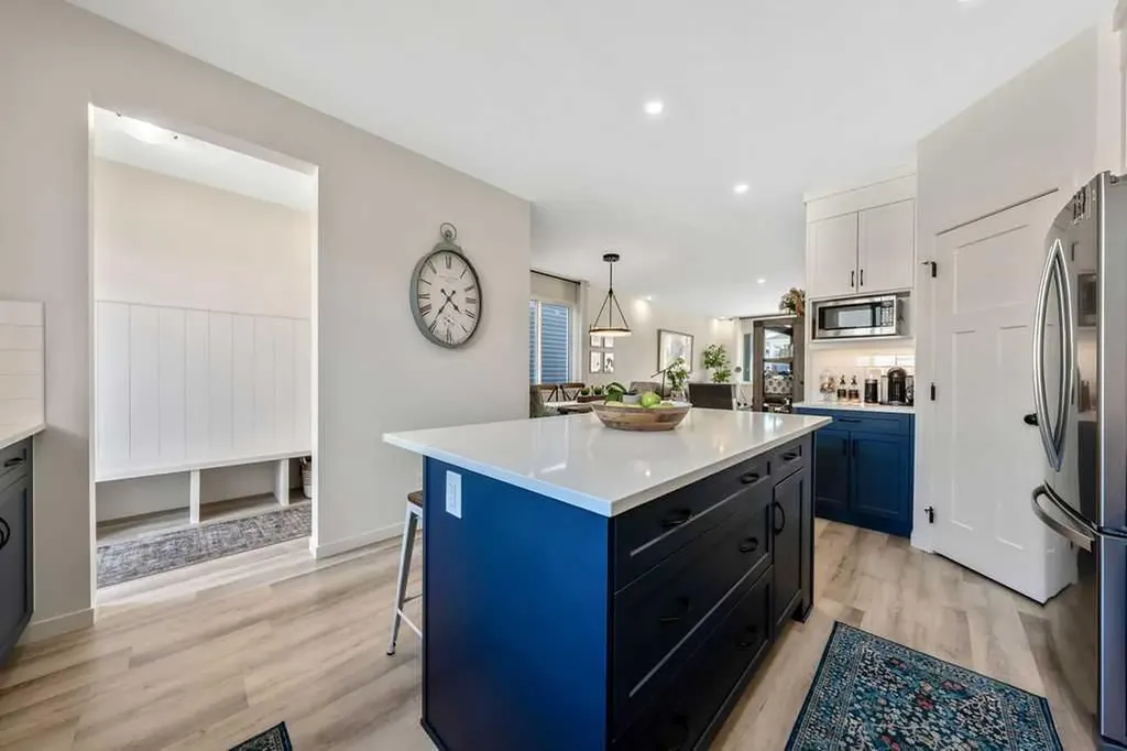 114 Seton Grove SE Calgary AB T3M 2Y6