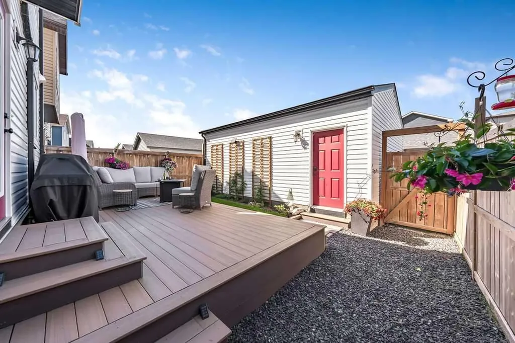114 Seton Grove SE Calgary AB T3M 2Y6