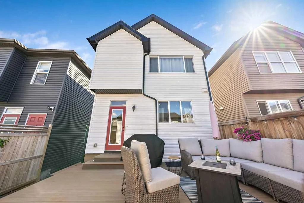 114 Seton Grove SE Calgary AB T3M 2Y6