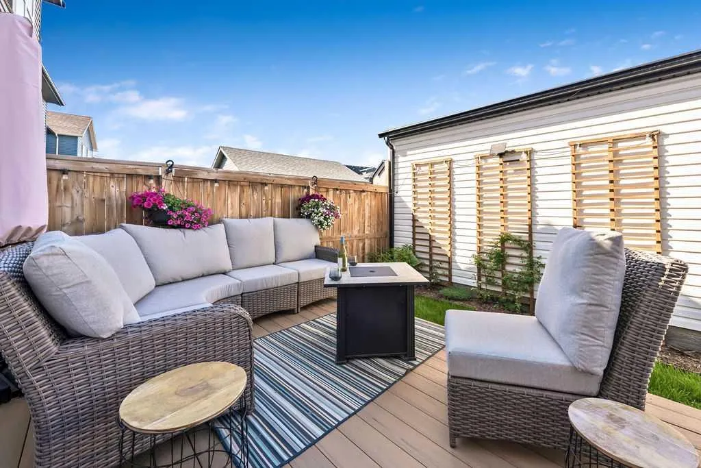 114 Seton Grove SE Calgary AB T3M 2Y6