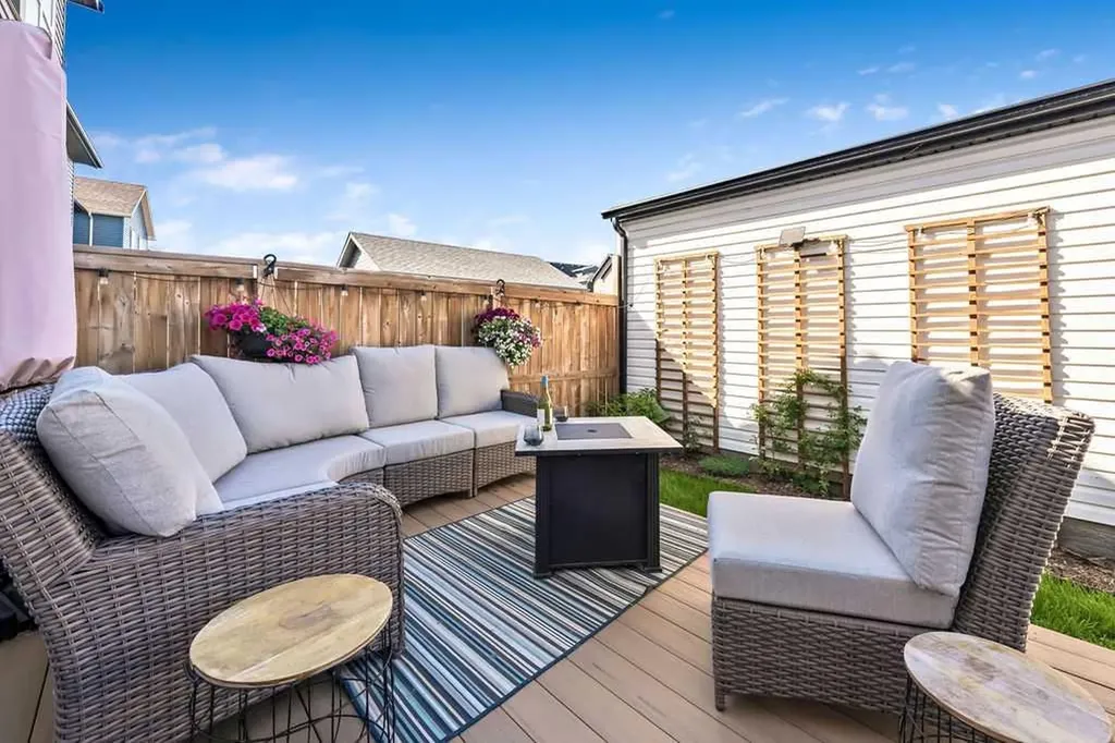 114 Seton Grove SE Calgary AB T3M 2Y6