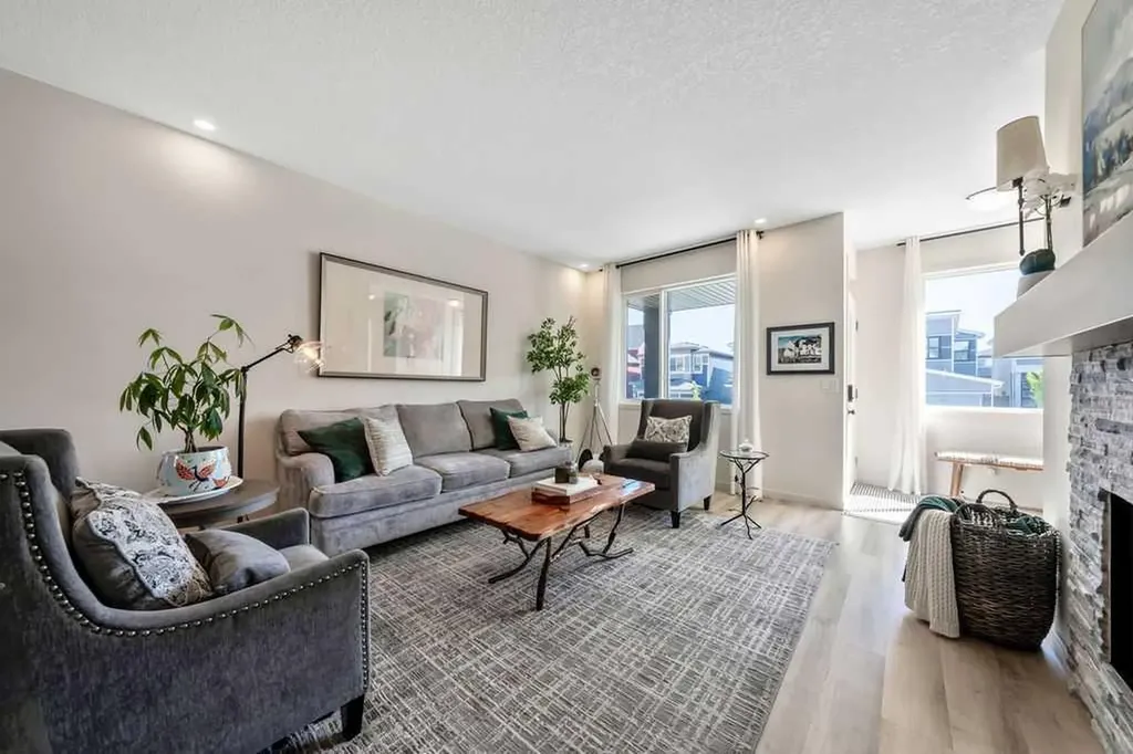 114 Seton Grove SE Calgary AB T3M 2Y6