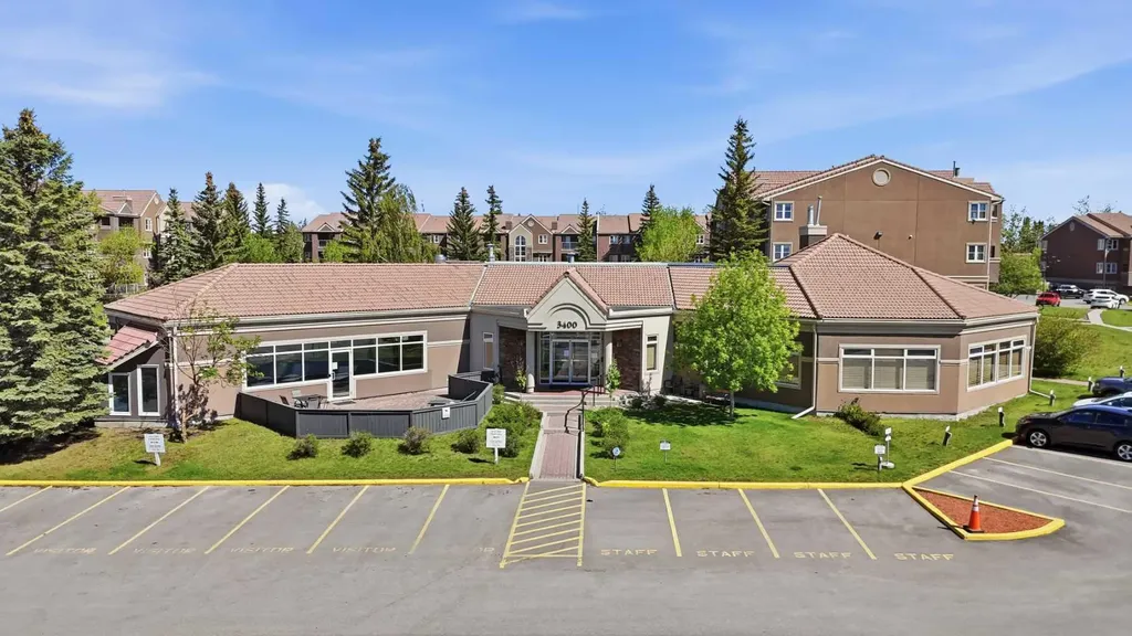 1634 Edenwold Heights NW Calgary AB T3A 3V2