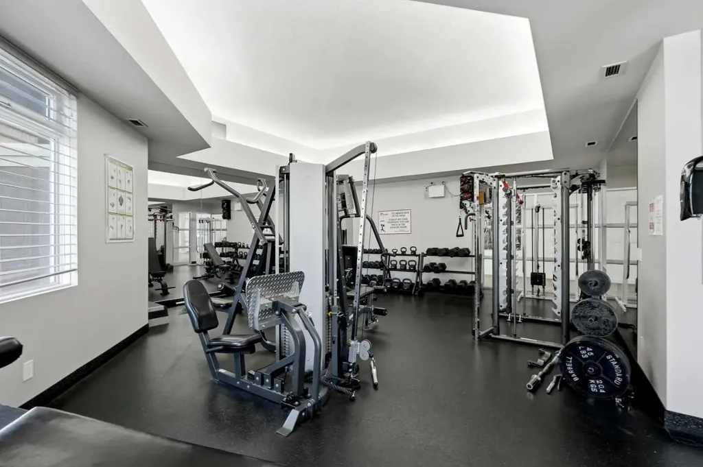 1634 Edenwold Heights NW Calgary AB T3A 3V2