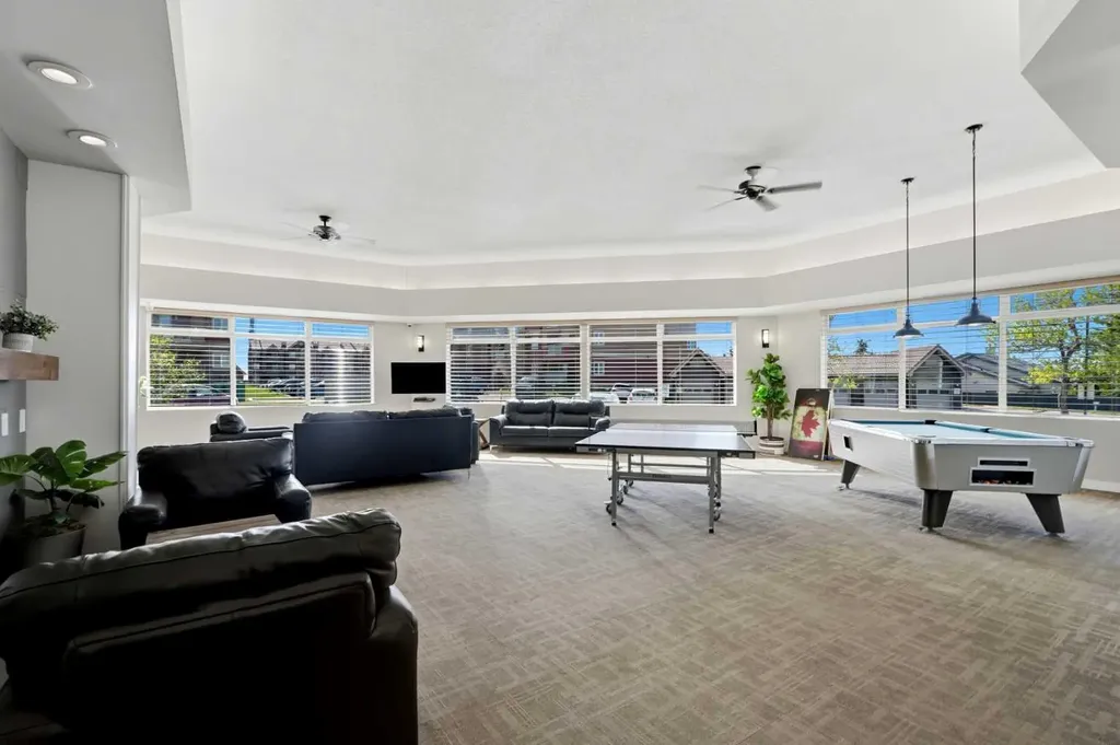 1634 Edenwold Heights NW Calgary AB T3A 3V2