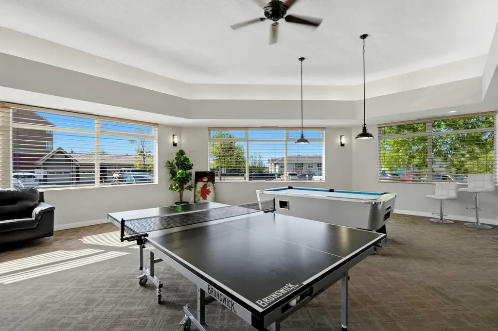 1634 Edenwold Heights NW Calgary AB T3A 3V2