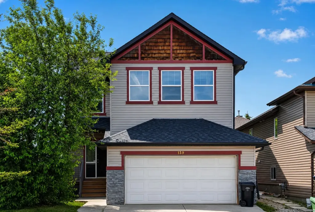 139 Panamount Street NW Calgary AB T3K 6J9