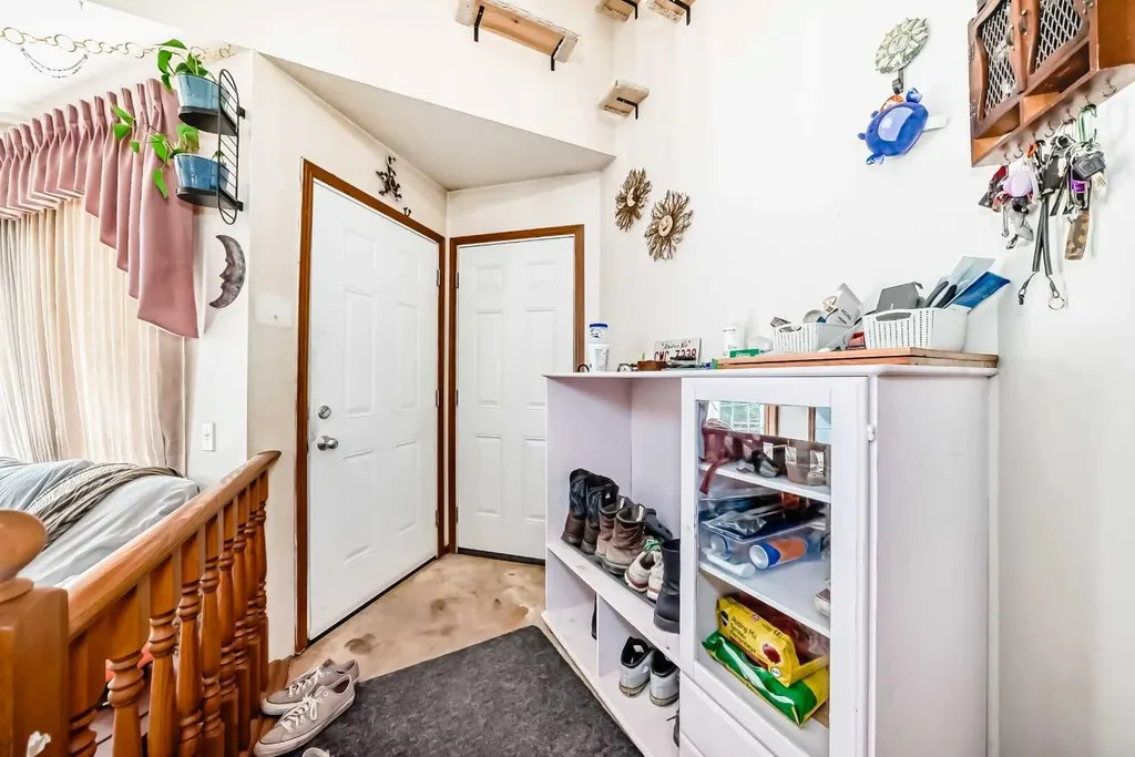 275 6 Avenue NW Airdrie AB T4B 2H9