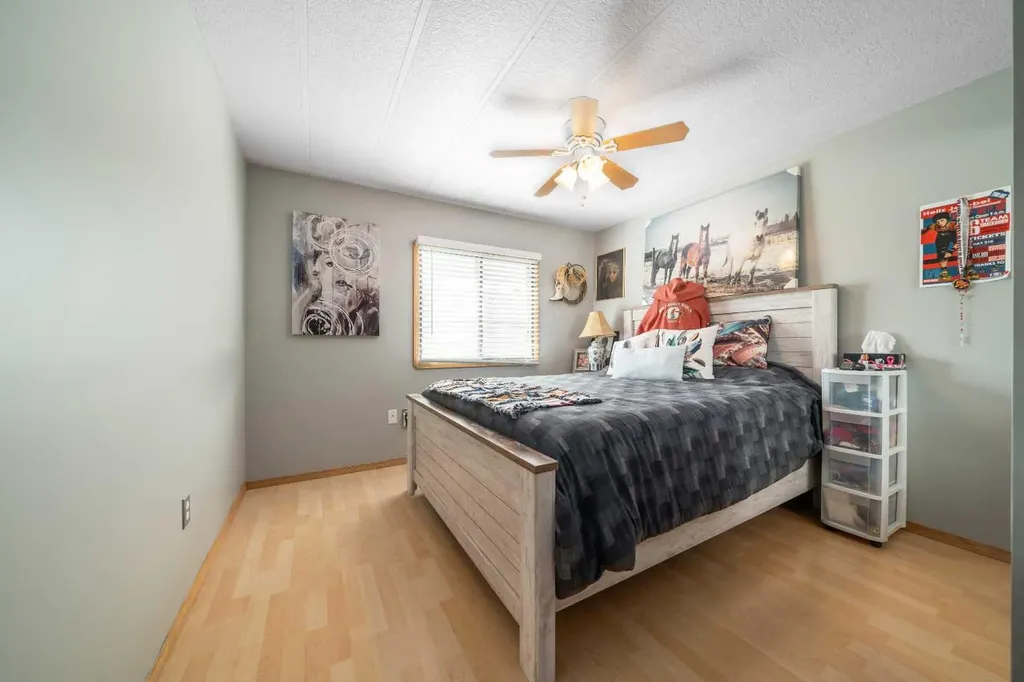 341 Cornell Crescent SW Medicine Hat AB T1A 7Z3