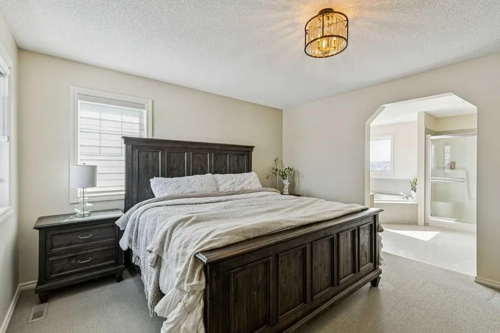 120 Hidden Creek Circle NW Calgary AB T3A 6J3