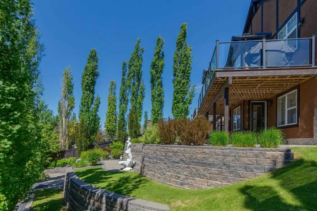 120 Hidden Creek Circle NW Calgary AB T3A 6J3