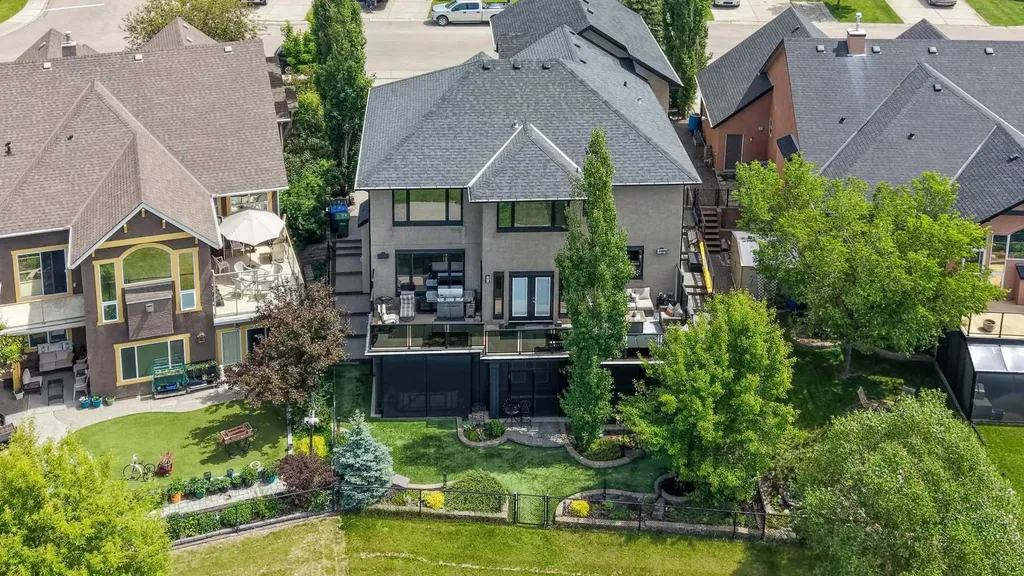 461 Rainbow Falls Way Chestermere AB T1X 1S5