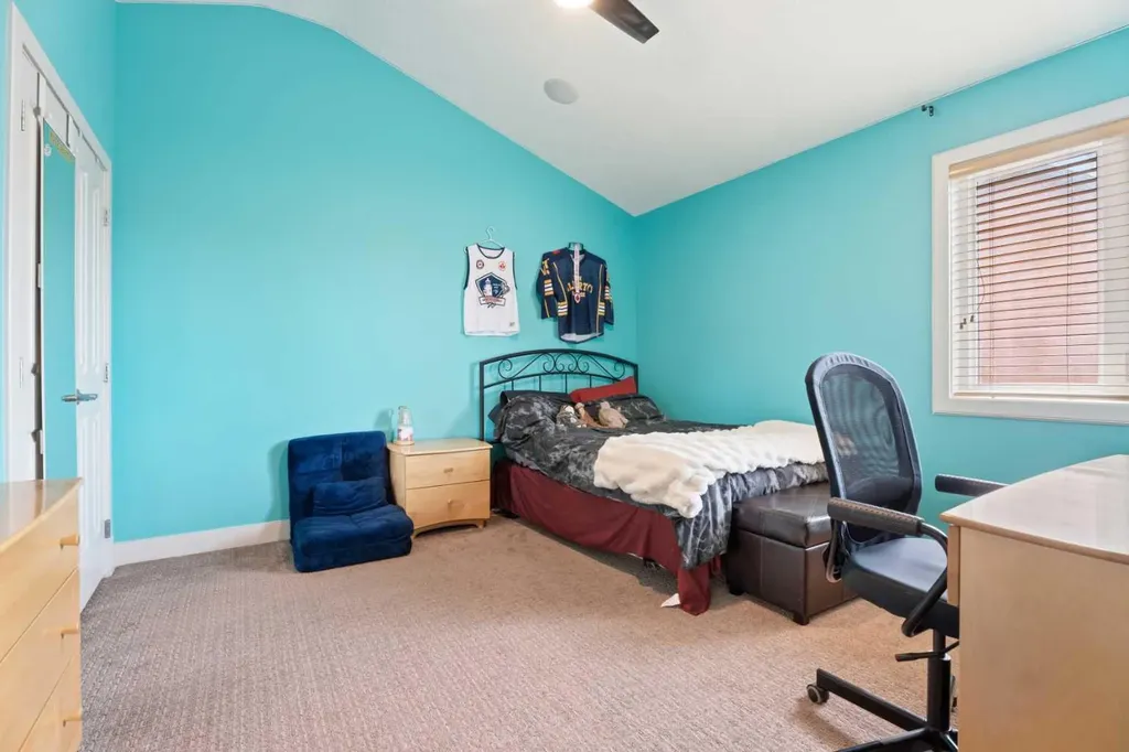 461 Rainbow Falls Way Chestermere AB T1X 1S5