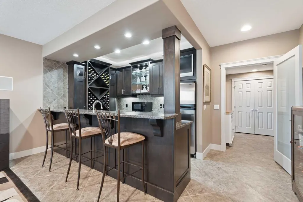 461 Rainbow Falls Way Chestermere AB T1X 1S5