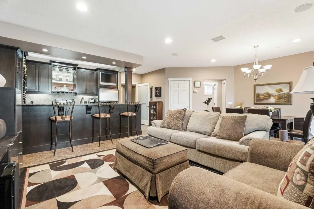 461 Rainbow Falls Way Chestermere AB T1X 1S5