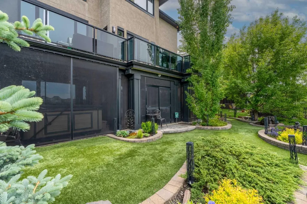 461 Rainbow Falls Way Chestermere AB T1X 1S5