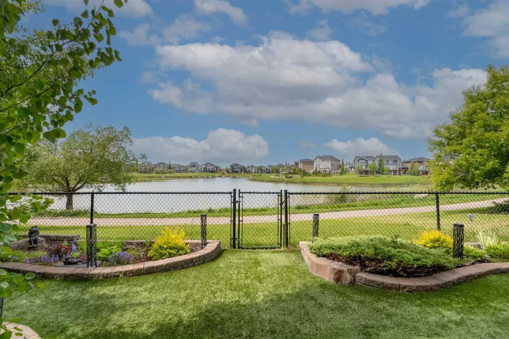 461 Rainbow Falls Way Chestermere AB T1X 1S5