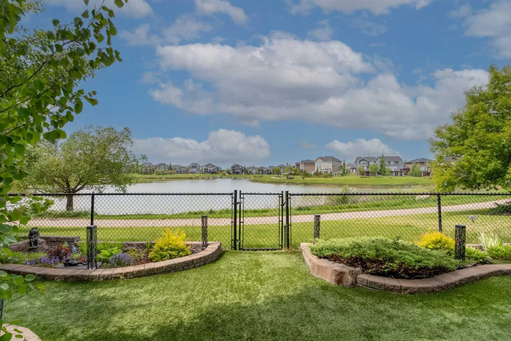 461 Rainbow Falls Way Chestermere AB T1X 1S5