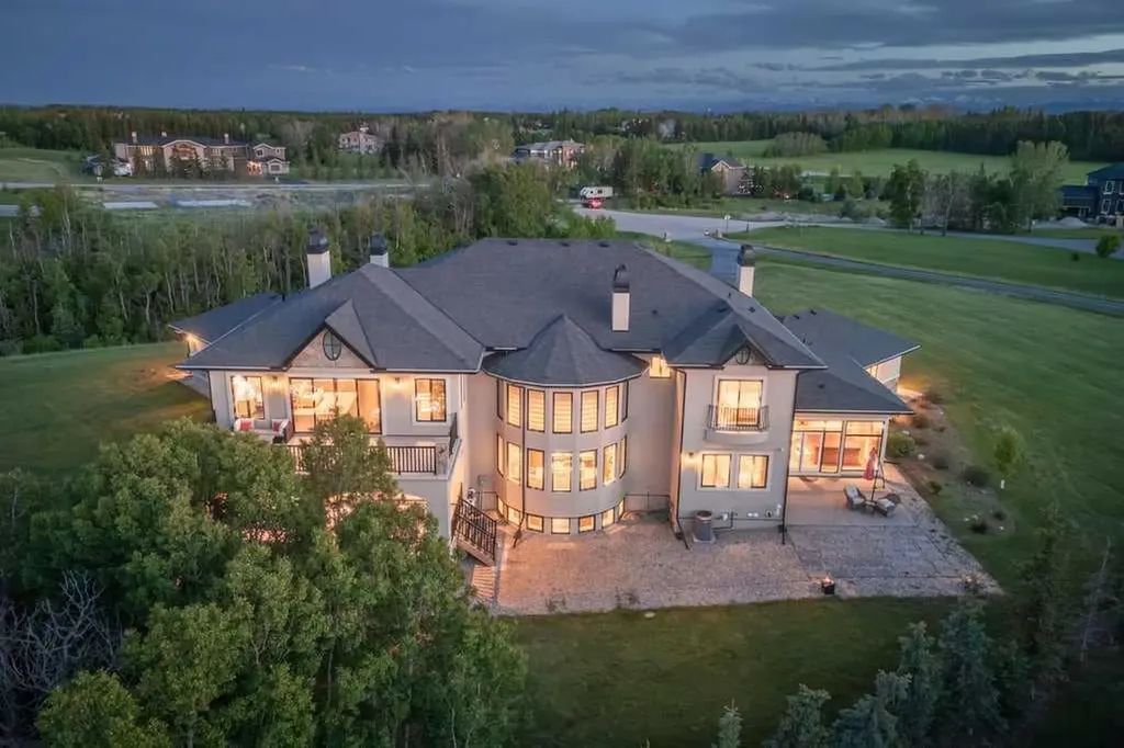 27 Mckendrick Run Rural Rocky View County AB T3Z 3N6