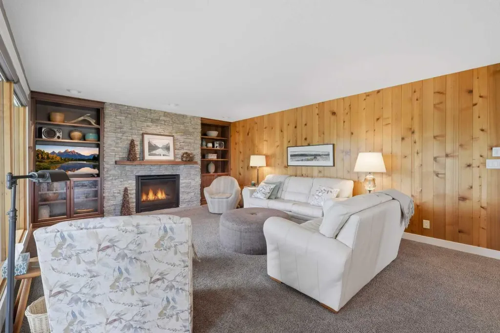 27054 Township Road 364 Rural Red Deer County AB T0M 1R0