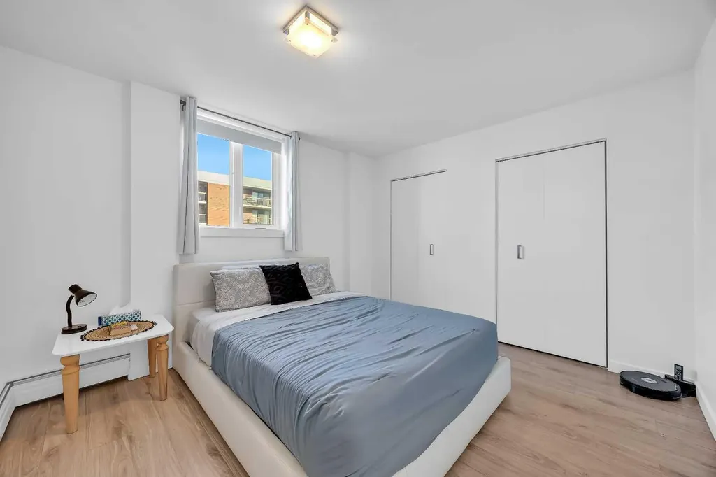 1111 15 Avenue SW Calgary AB T2R 0S8