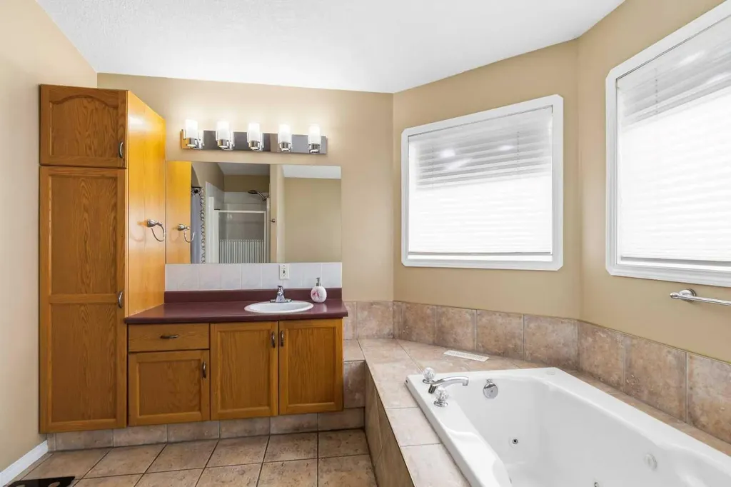 283 Berard Crescent Fort Mcmurray AB T9K1W2