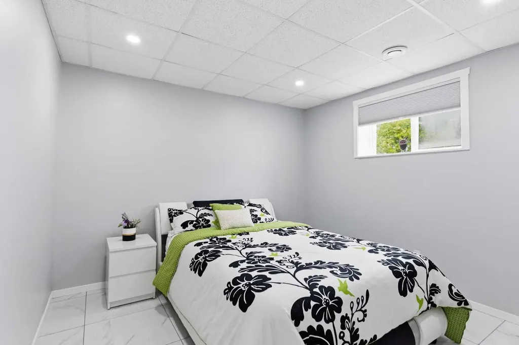 283 Berard Crescent Fort Mcmurray AB T9K1W2