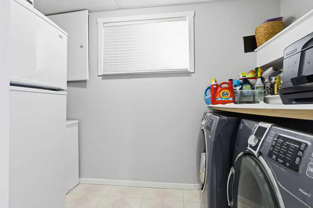 283 Berard Crescent Fort Mcmurray AB T9K1W2