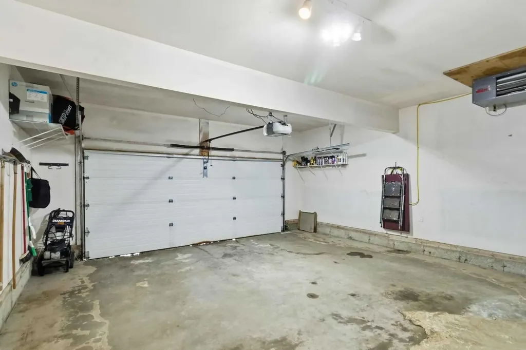 283 Berard Crescent Fort Mcmurray AB T9K1W2
