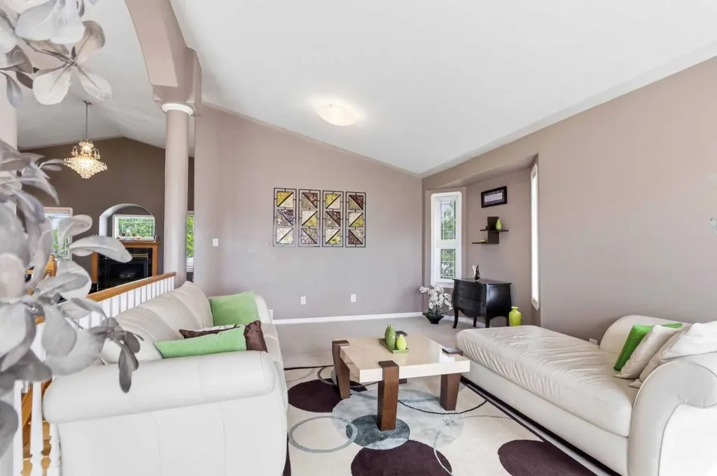 283 Berard Crescent Fort Mcmurray AB T9K1W2
