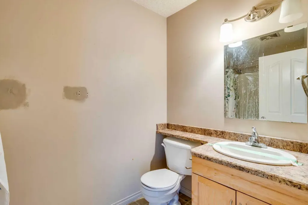 109 Lanauze Street Fort Mcmurray AB T9K 2S5