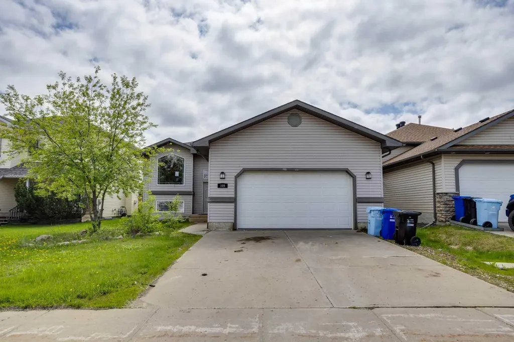 109 Lanauze Street Fort Mcmurray AB T9K 2S5