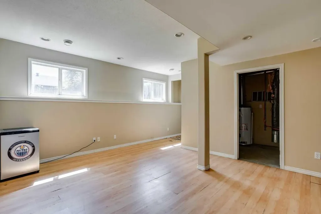 109 Lanauze Street Fort Mcmurray AB T9K 2S5