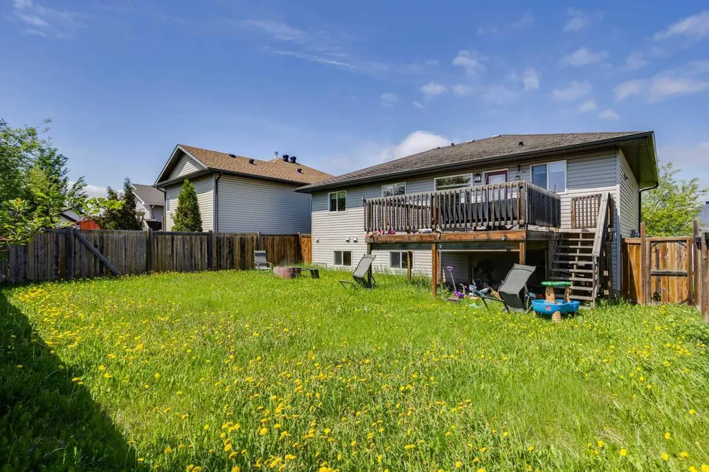 109 Lanauze Street Fort Mcmurray AB T9K 2S5